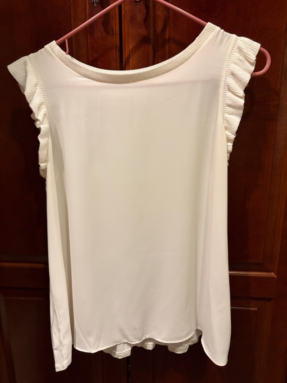 LOFT Cream Ruffle Cap-Sleeve Tank Size MP